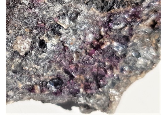 Amesyt chromowy z Tąpadeł k. Sobótki