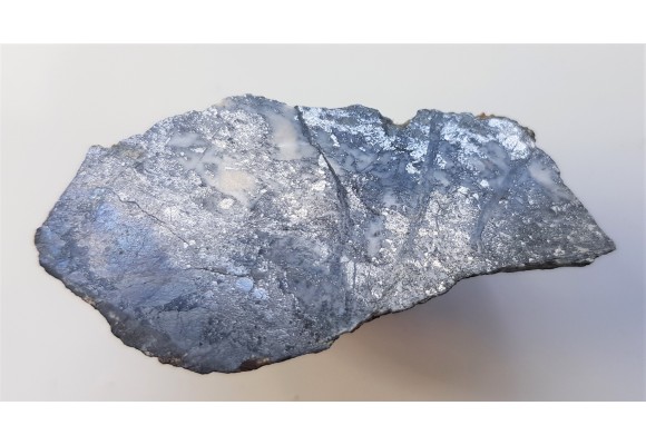 Saffloryt, rammelsbergit oraz skutterudyt ze Starego Julianowa k. Wałbrzycha