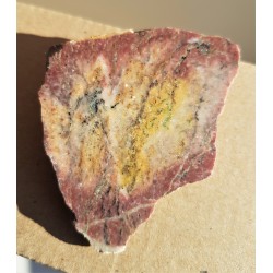 Ozdobna skała łyszczykowo-kwarcowa z Garbu Golińca k. Wojborza