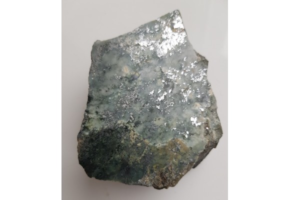 Okruszcowany nefryt ze Złotego Stoku