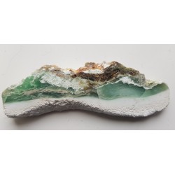 Chryzopraz w magnezycie z Wir k. Sobótki