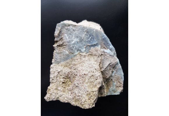 Niebieski foleryt (dickit) jako żyła w jasnym piaskowcu z Nowej Rudy