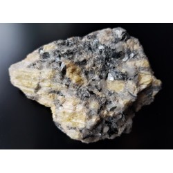 Topaz w grejzenie z Altenbergu (Góry Kruszcowe, Niemcy)