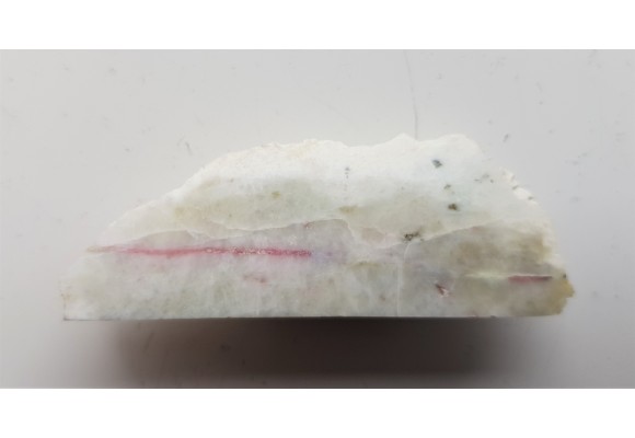 Thulit w pegmatycie hybrydowym z Wir k. Sobótki