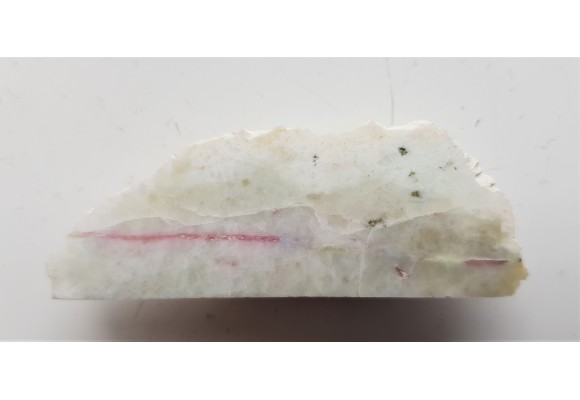 Thulit w pegmatycie hybrydowym z Wir k. Sobótki