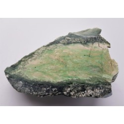 Rodingit z minerałami chromu z Jordanowa Śląskiego