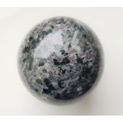 Kula z anortozytu, leukogabra (eratyk, lubuskie)