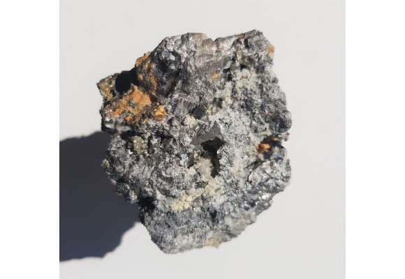 Żyła rudna z licznymi kryształami arsenopirytu z Radzimowic