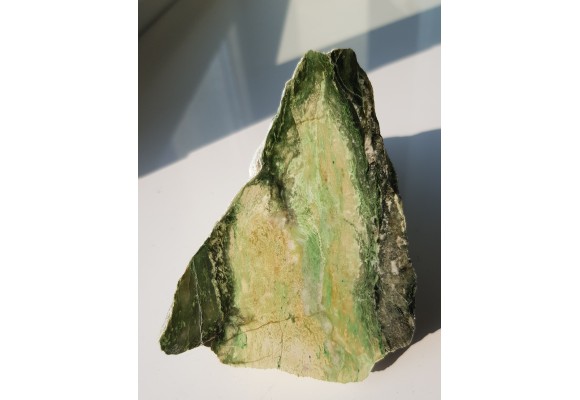 Rodingit z minerałami chromu z Jordanowa Śląskiego