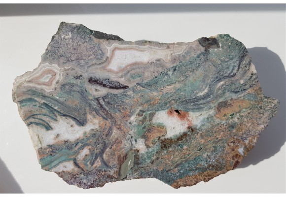 Wyjątkowy jaspisoid z agatami z Lubiechowej