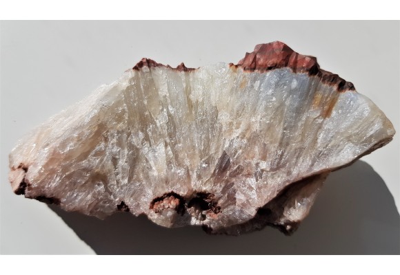 Wachlarzowe, igiełkowate skupienia kwarcu z Sokołowca