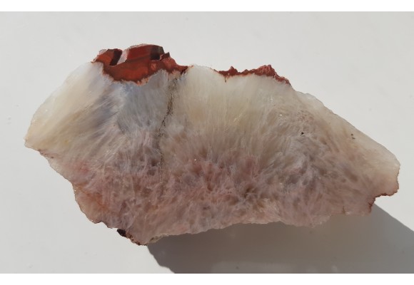 Wachlarzowe, igiełkowate skupienia kwarcu z Sokołowca