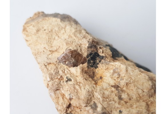 Wyjątkowy okaz tytanitu z Gór Sowich