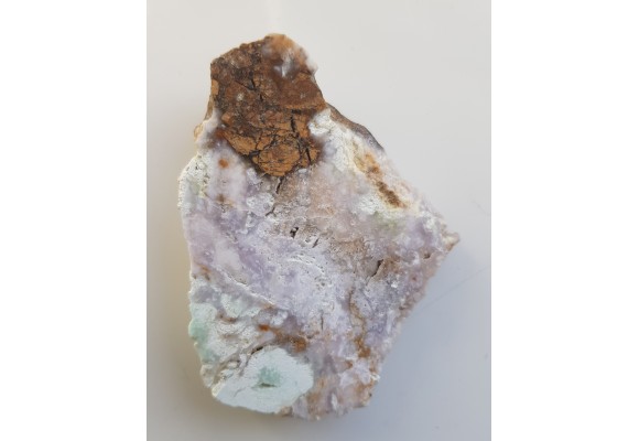 Fioletowy chalcedon z kopalni magnezytu w Wirach k. Sobótki