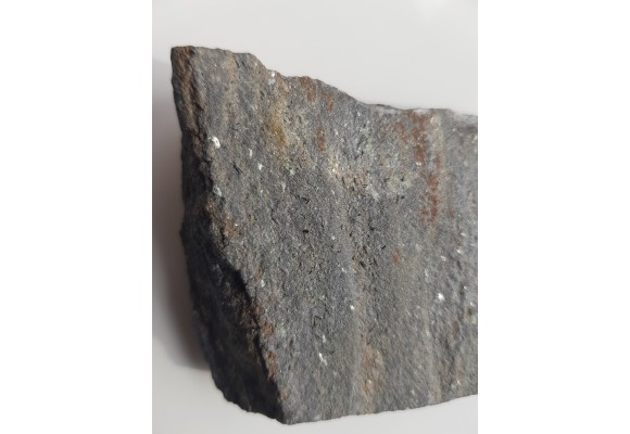 Igiełki turmalinów chromowo-wanadowych z Ząbkowic Śląskich