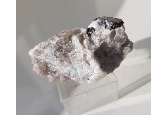 Krystaliczny kasyteryt w pegmatycie z Piławy Grn.