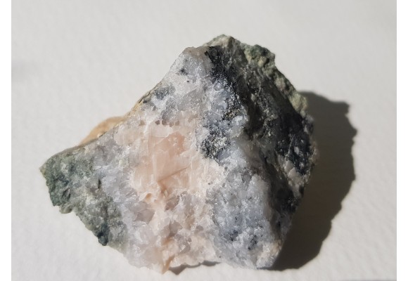 Tetraedryt w żyle kwarcowo-barytowej z okolic Jedliny Zdroju