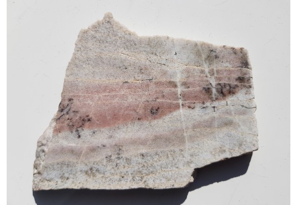 Aplit z Wir ze szlirą granatową