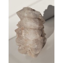 Zrost kryształów górskich typu "gwindel" z Gór Izerskich