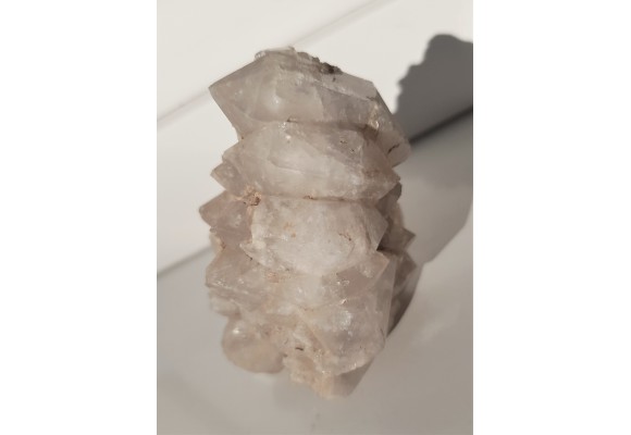 Zrost kryształów górskich typu "gwindel" z Gór Izerskich