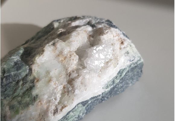 Kryształy kalcytu z Nasławic