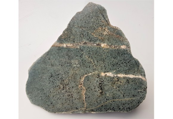 Skała z kontaktu leukogranitów z łupkami Gór Izerskich