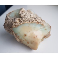 Duży okaz opalu ze Szklar