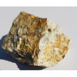 Allanit w pegmatycie z Koźmic, Wzg. Strach