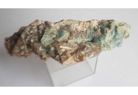 Akwamaryn z Ptasich Gniazd k. Szklarskiej Poręby