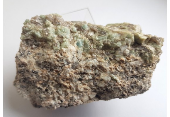 Akwamaryn z Ptasich Gniazd k. Szklarskiej Poręby