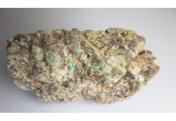 Akwamaryn z Ptasich Gniazd k. Szklarskiej Poręby