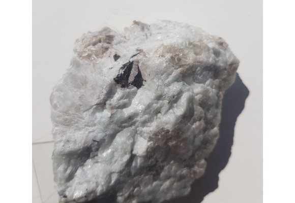 Krystaliczny kasyteryt w pegmatycie z Piławy Grn.