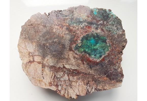 Strefa mineralizacji Cu w dolomicie z Rędzin k. Kamiennej Góry