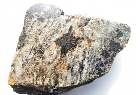 Przerosty pismowe kwarcu i kordierytu z Gór Sowich