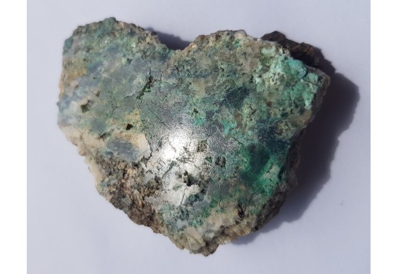 Malachit oraz pierwotne kruszce Cu w żyle węglanowej z Okrzeszyna k. K. Góry