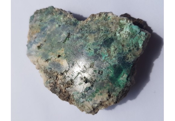 Malachit oraz pierwotne kruszce Cu w żyle węglanowej z Okrzeszyna k. K. Góry