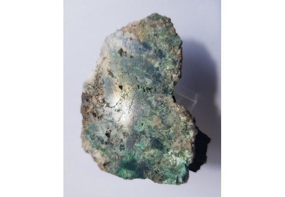 Malachit oraz pierwotne kruszce Cu w żyle węglanowej z Okrzeszyna k. K. Góry