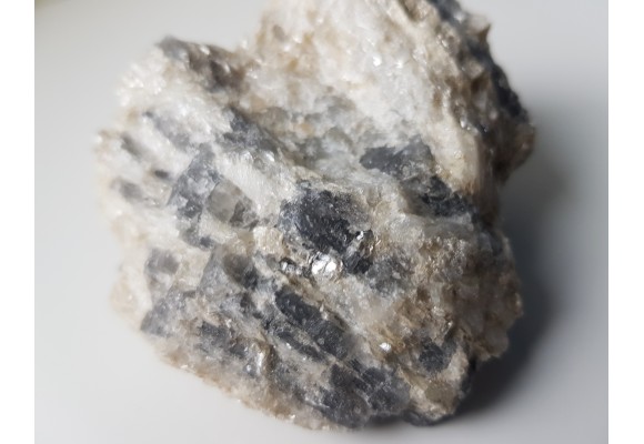 Pryzmatyn, rzadki boranokrzemian ze Szwecji