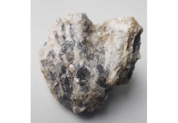 Pryzmatyn, rzadki boranokrzemian ze Szwecji