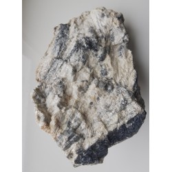 Pryzmatyn, rzadki boranokrzemian ze Szwecji