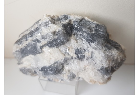 Pryzmatyn, rzadki boranokrzemian ze Szwecji