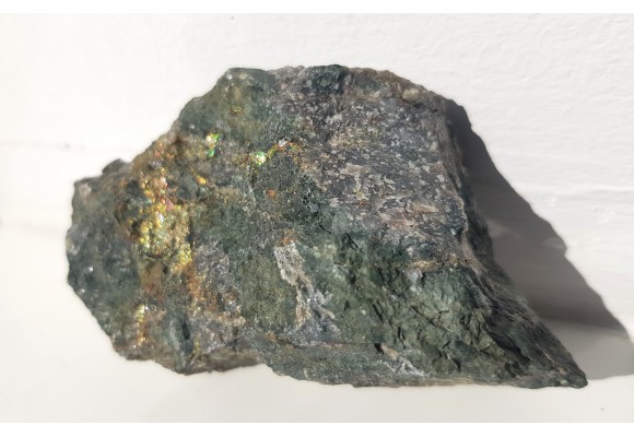 Skapolit i chalkopiryt w skarnie ze Svappavaary, Norrbotten (Szwecja)