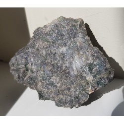 Skapolit w skarnie ze Svappavaary, Norrbotten (Szwecja)