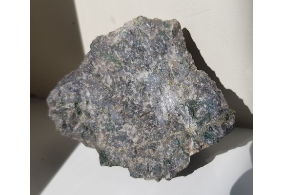 Skapolit w skarnie ze Svappavaary, Norrbotten (Szwecja)