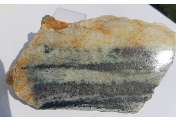 Gahnit (spinel cynkowy) z Gierczyna