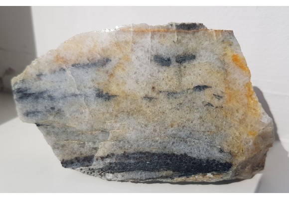 Gahnit (spinel cynkowy) z Gierczyna