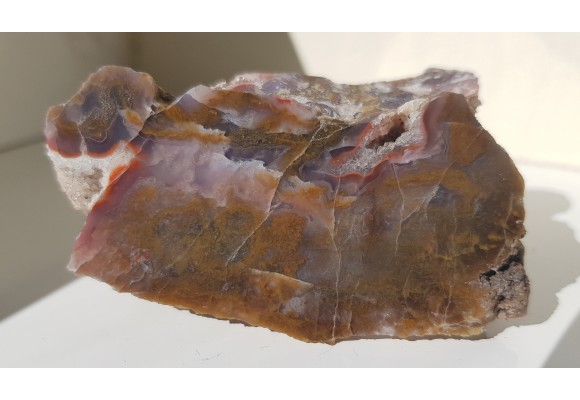 Strefy agatowe w jaspisie z Suszyny k. Kłodzka