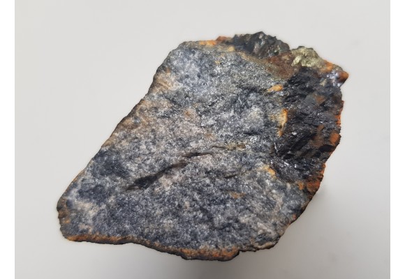 Kutnahoryt-rodochrozyt oraz siarkosole Pb, Cu ze złoża Stara Góra (Radzimowice)