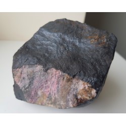 Rodonit ze złoża Dadu w Carlibaba, Bukowina, Rumunia