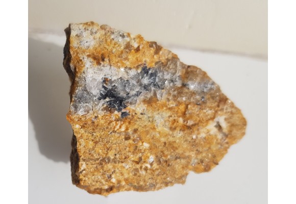 Wolframit w aplogranicie ze Szklarskiej Poręby - Huty